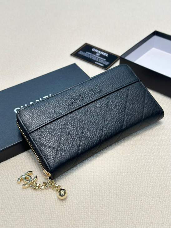 Picture of Chanel Wallets _SKUfw239889768fw